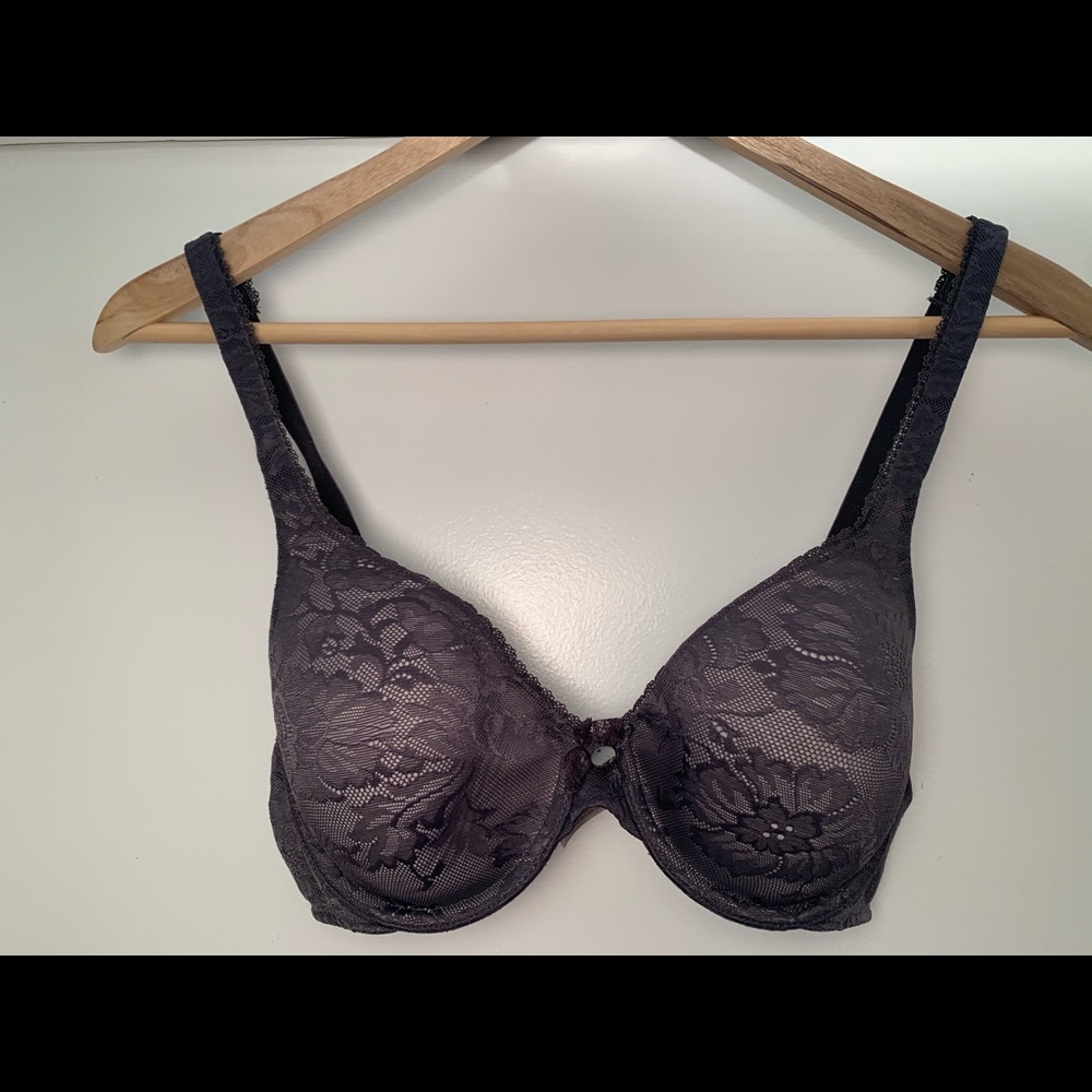 Body by Victoria lightly lined perfect coverage
